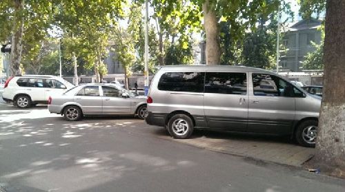 違章停車被拖壞，就該自認倒霉？告訴車主如何獲得賠償